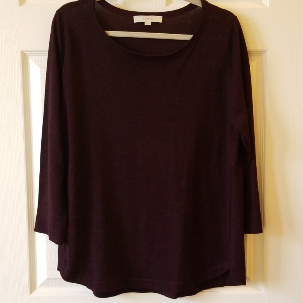 Lightweight pullover sweater